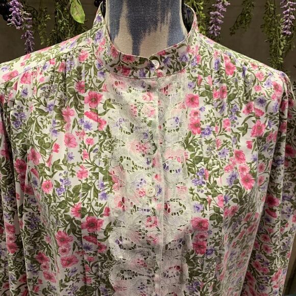 Victoria's Secret Vintage Gold Label floral cotton with lace sleeping shirt M/L - Picture 3 of 15